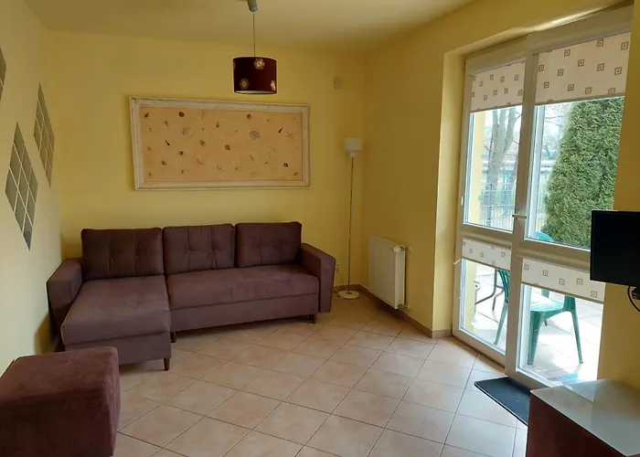 Apartament Z Ogrodkiem