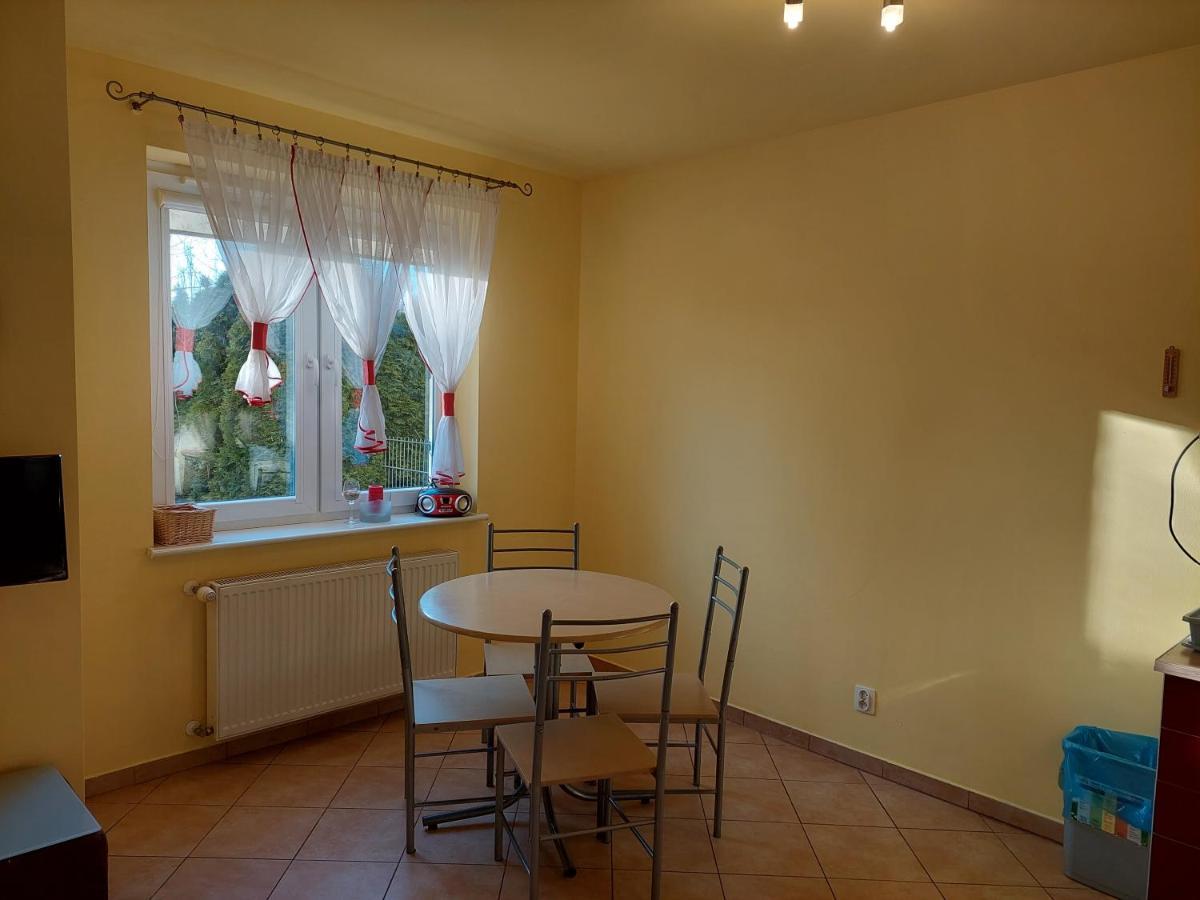 Z Ogrodkiem Apartment *